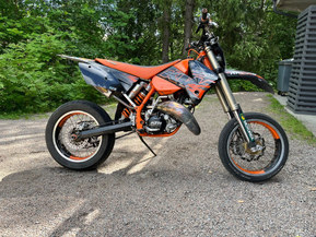 KTM 125