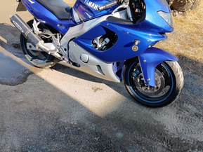 Yamaha YZF