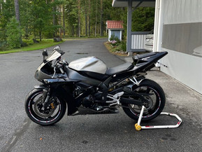 Yamaha YZF-R1
