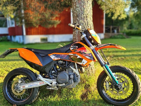 KTM 690