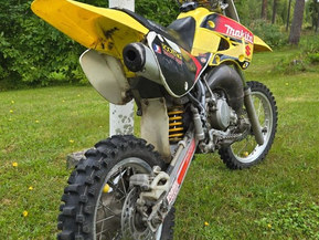 Suzuki RM