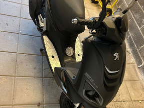 Peugeot Speedfight 4