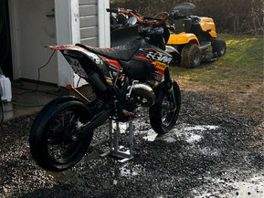 KTM 125