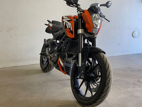 KTM 125