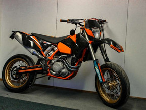 KTM 525