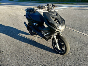 Yamaha Aerox