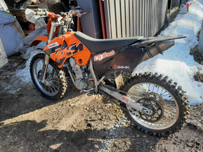 KTM 525