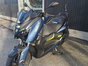 Yamaha X-MaX