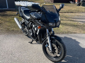 Yamaha FZS