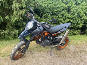 KTM 690