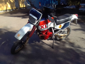 Honda XL