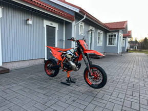 KTM 300