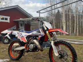 KTM 125