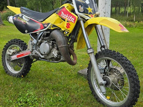 Suzuki RM