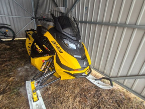Ski-Doo MX Z