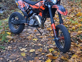 KTM 125
