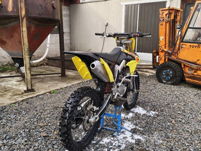 Suzuki RM-Z