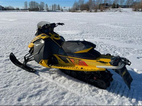Ski-Doo MX Z