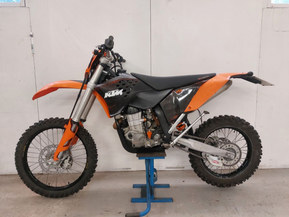 KTM 400