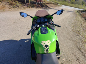 Kawasaki ZX-12R