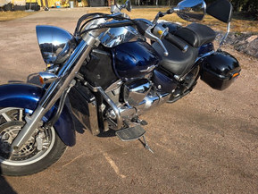 Suzuki Intruder