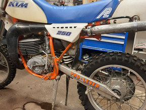 KTM 250