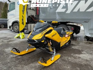 Ski-Doo MX Z