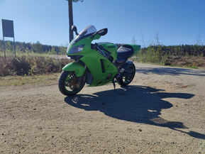 Kawasaki ZX-12R
