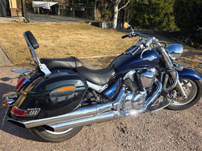 Suzuki Intruder
