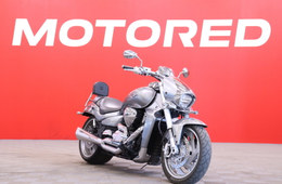 Suzuki Intruder