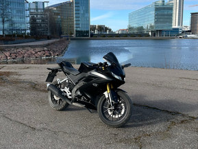 Yamaha YZF-R