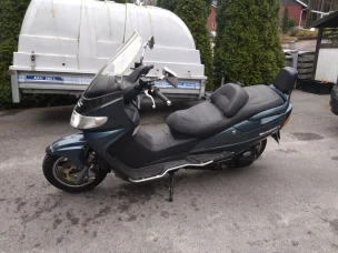 Suzuki AN