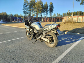 Yamaha FZS