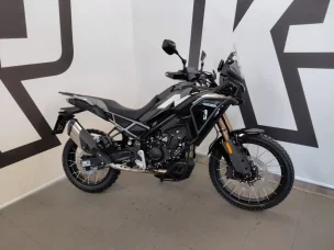 CFMOTO 450MT