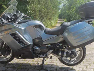 Kawasaki GTR