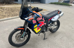 KTM 950