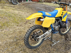 Suzuki RM