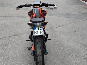 KTM 390