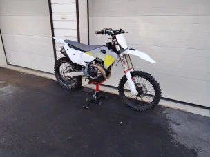 Husqvarna FC