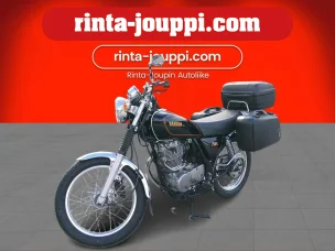 Yamaha SR