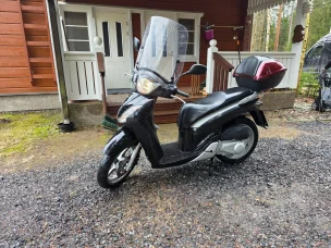 Honda SH