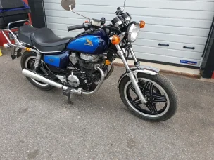 Honda CM