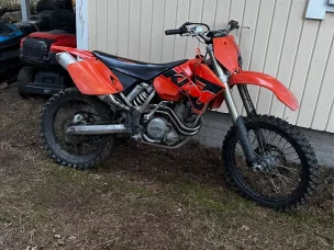 KTM 525
