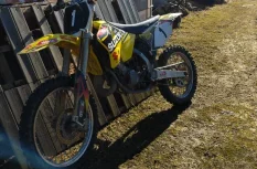 Suzuki RM