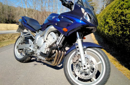 Yamaha FZ6-S