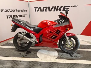 Suzuki RF