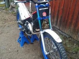 Montesa Cota