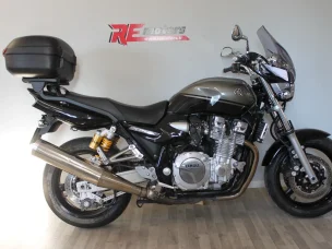Yamaha XJR