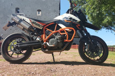 KTM 990