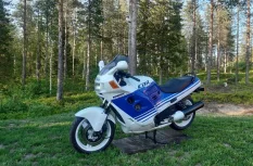 Honda CBR
